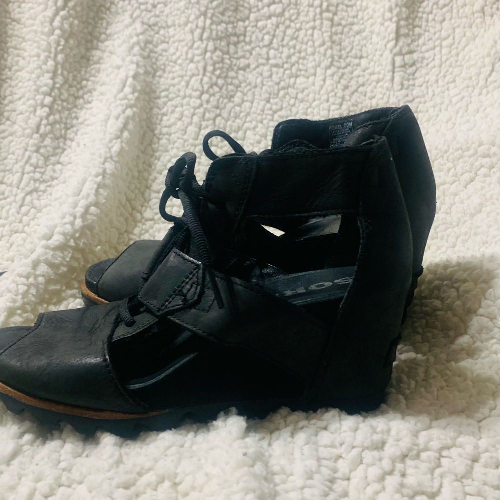 Sorel Black Lace Up Boots with Wedge Heel